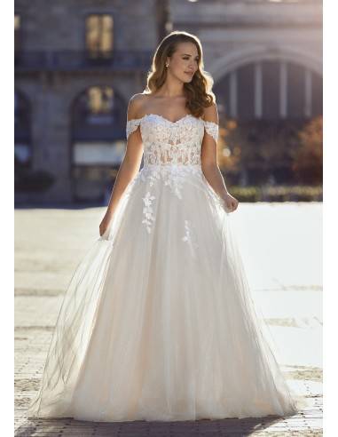 Wedding dresses SPLENDOUR - White One