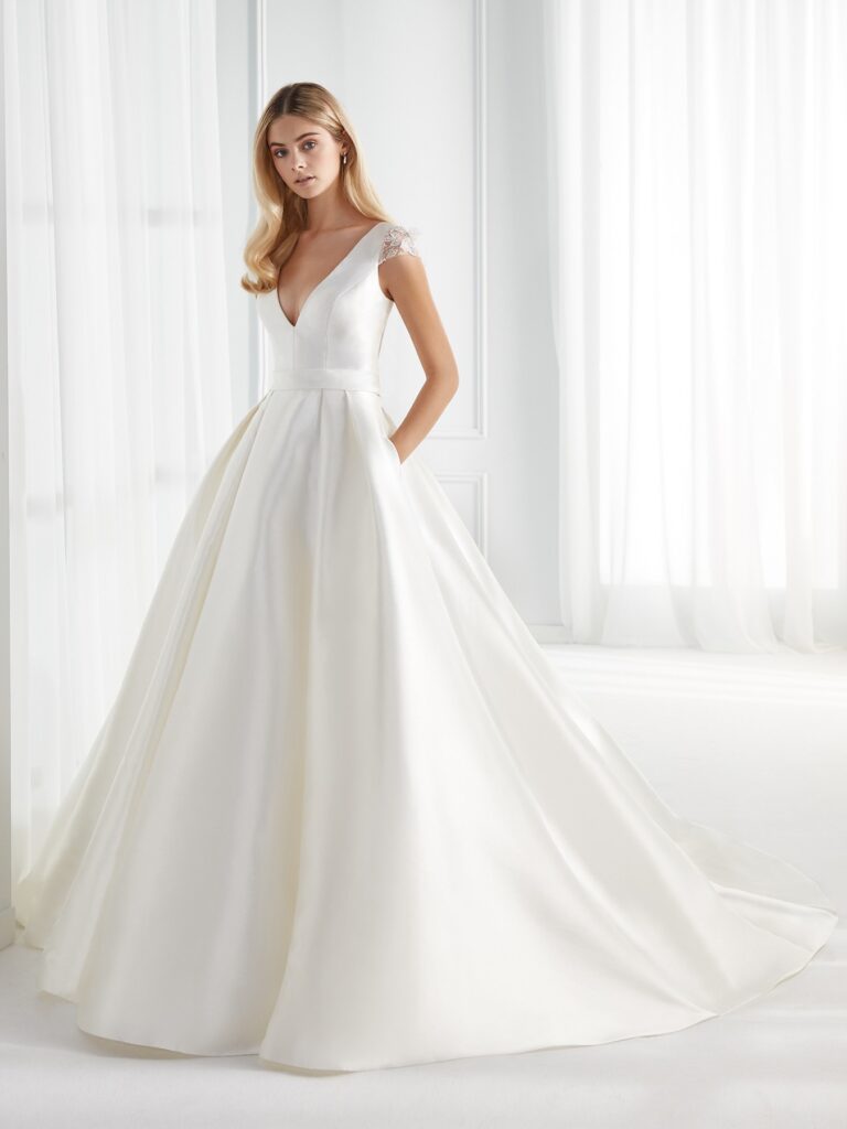 Vestidos de novia AU12115 - AURORA