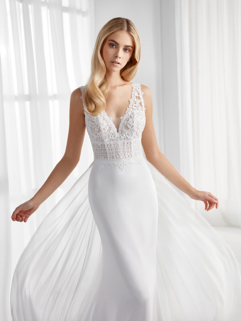 Vestidos de novia AU12133 - AURORA