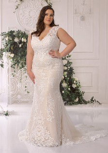 Vestidos de novia LS422054 - Curvy
