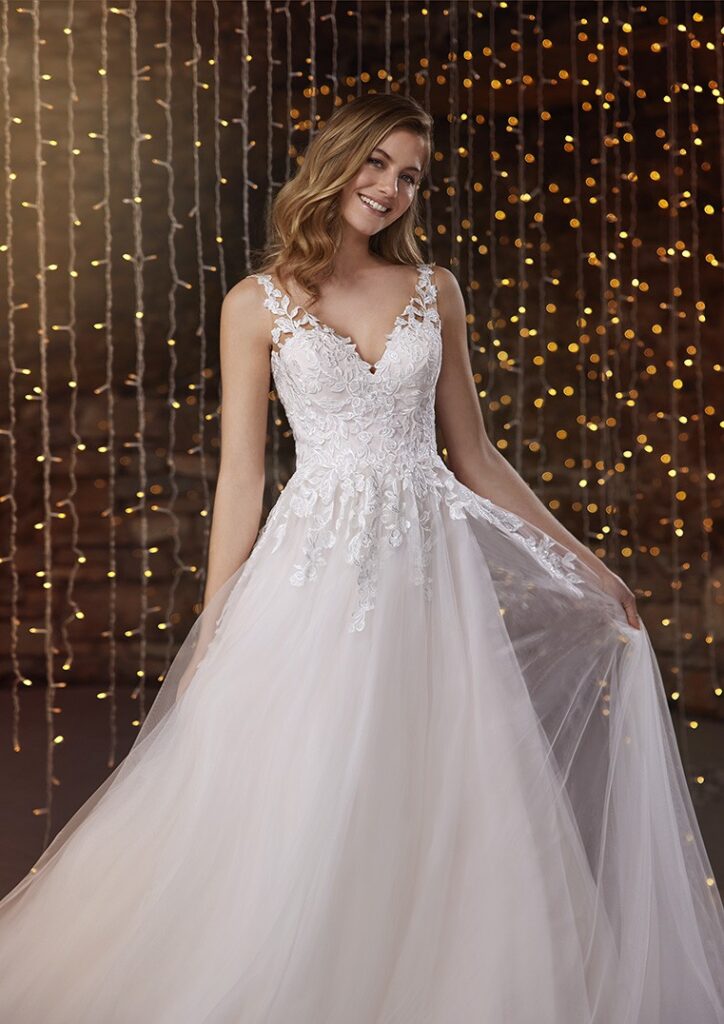 Vestidos de novia FITIAVANA - WHITE ONE