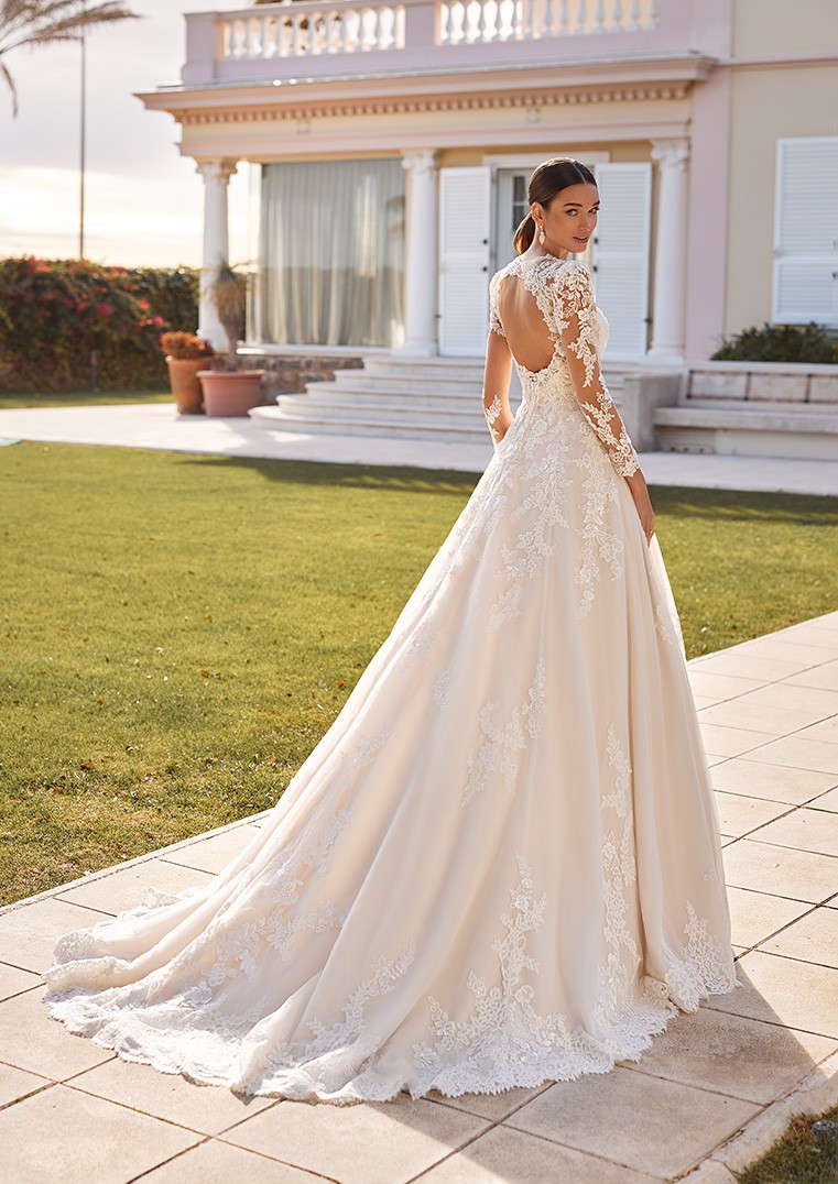 Vestidos de novia EDWINA - San Patrick