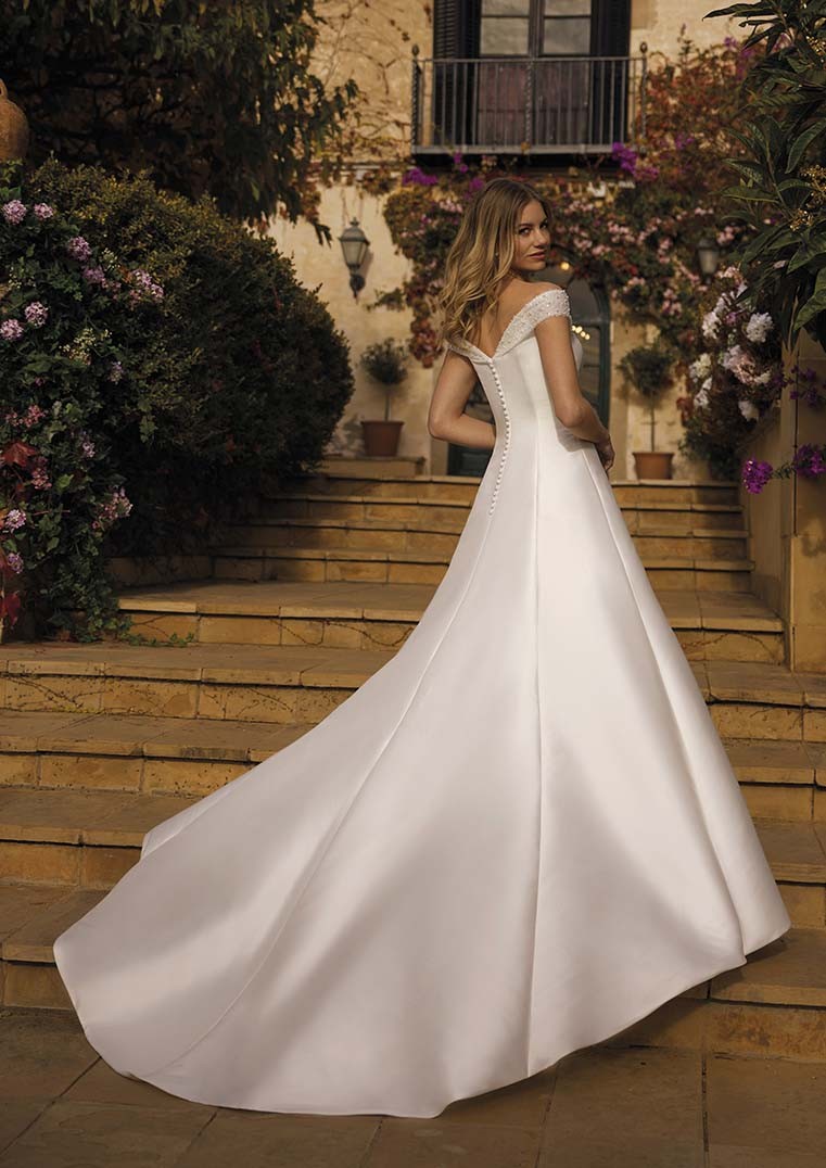 Vestidos de novia STRUTS - White One