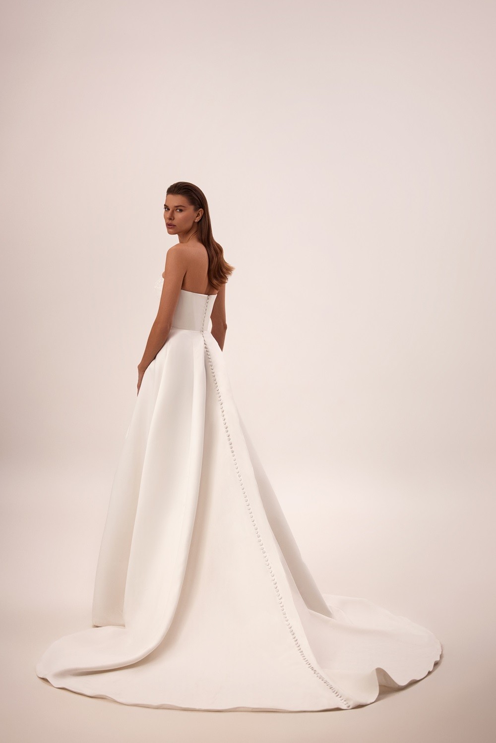 Vestidos de novia Reynalda - MILLA NOVA