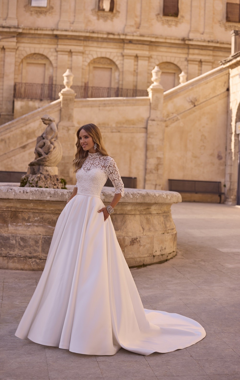 Vestidos de novia 53083 - MORILEE
