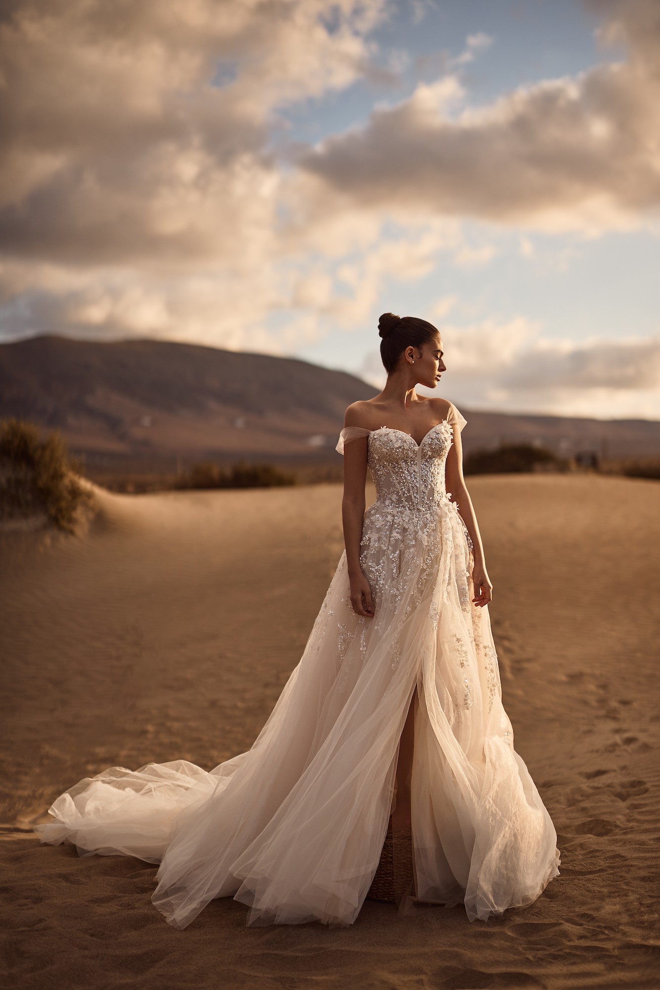 Vestidos de novia Solenne - MILLA NOVA