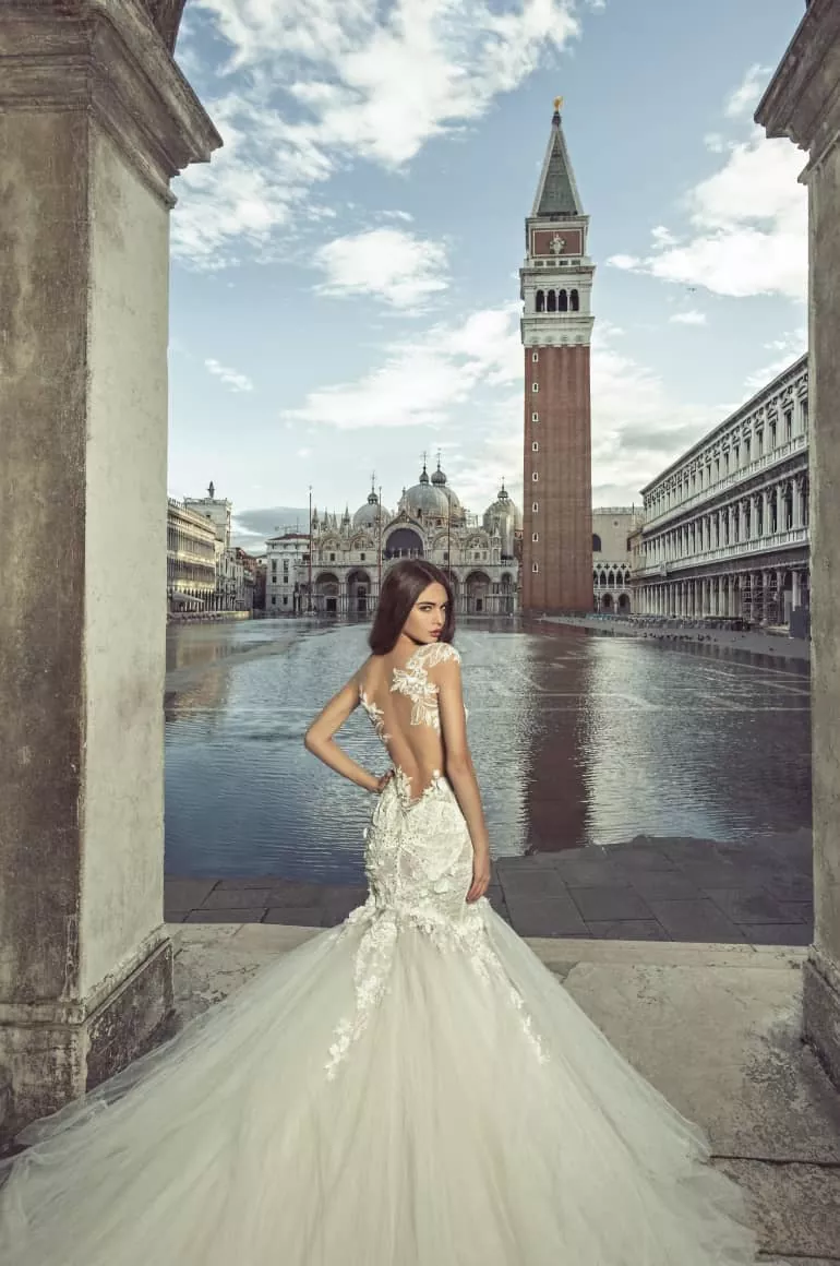 vestidos-de-novia-jk1816-de-julia-kontogruni