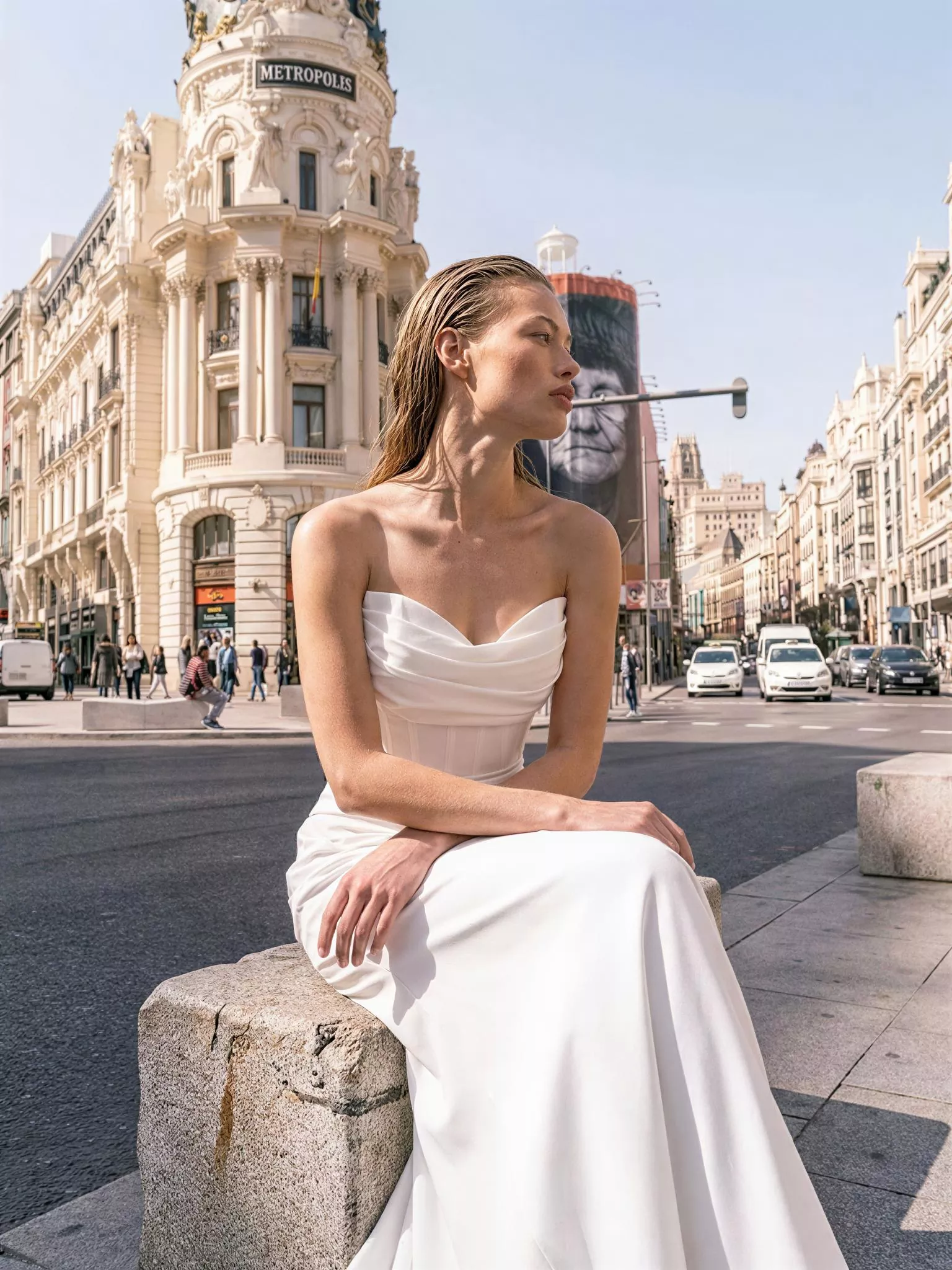 vestido-novia-brisa-sedkastudio-crepé-escotepalabradehonor-espaldarecta-editorial-sedkanovias