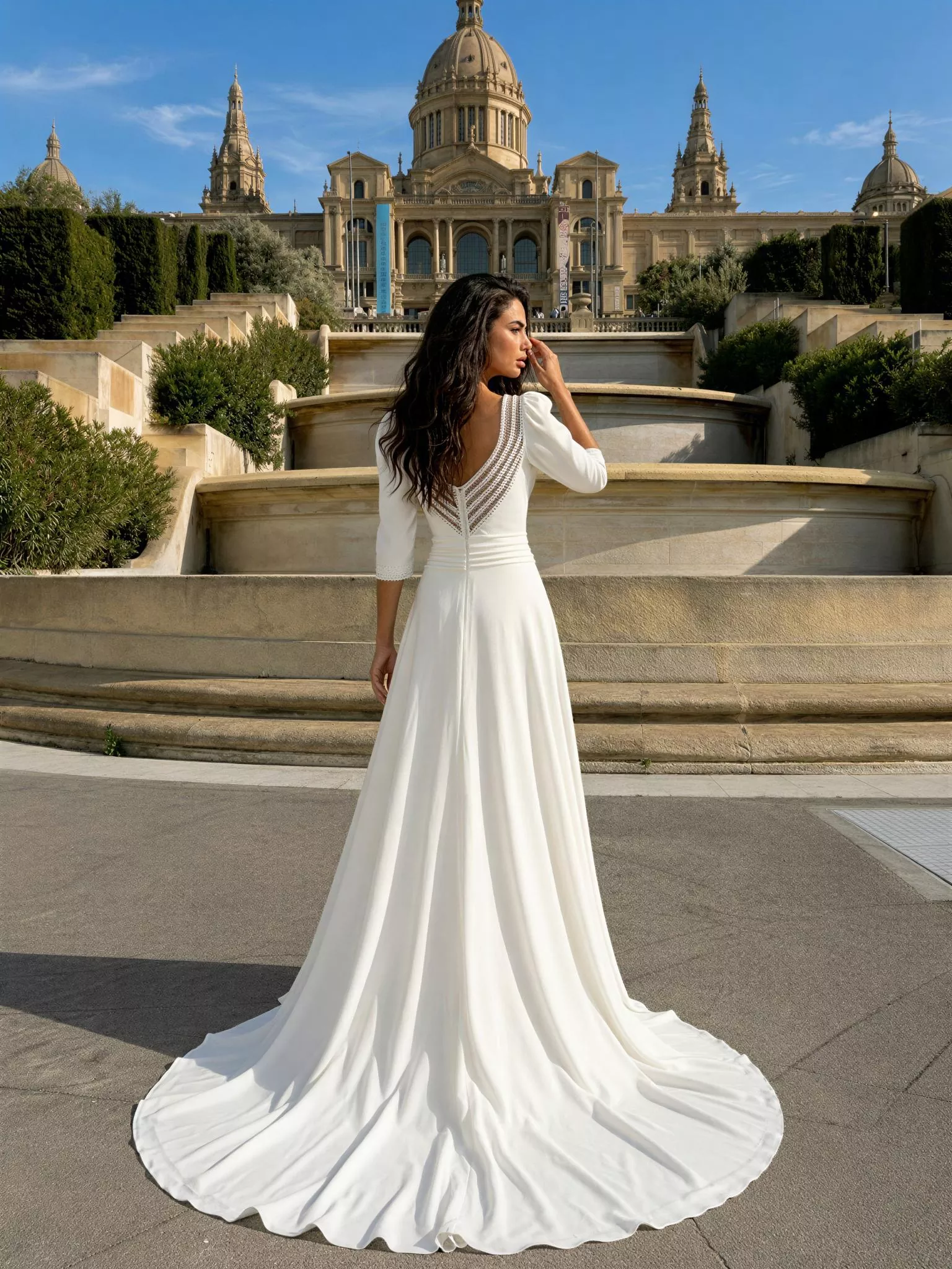 vestido-novia-delta-sedkastudio-crepé-escoterecto-espaldarecto-sedkanovias