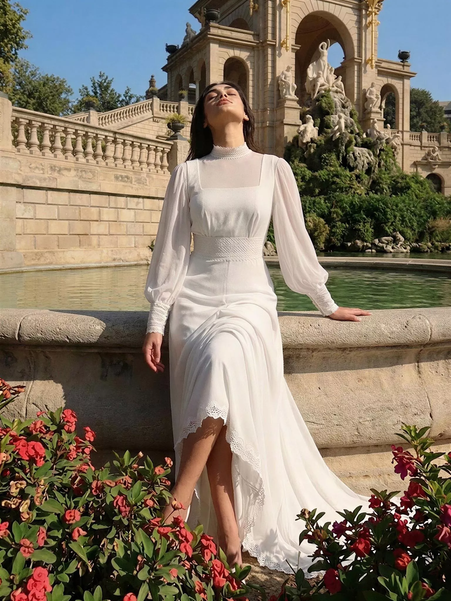 vestido-novia-flavia-sedkastudio-crepé-escoterecto-espaldarecta-editorial-sedkanovias