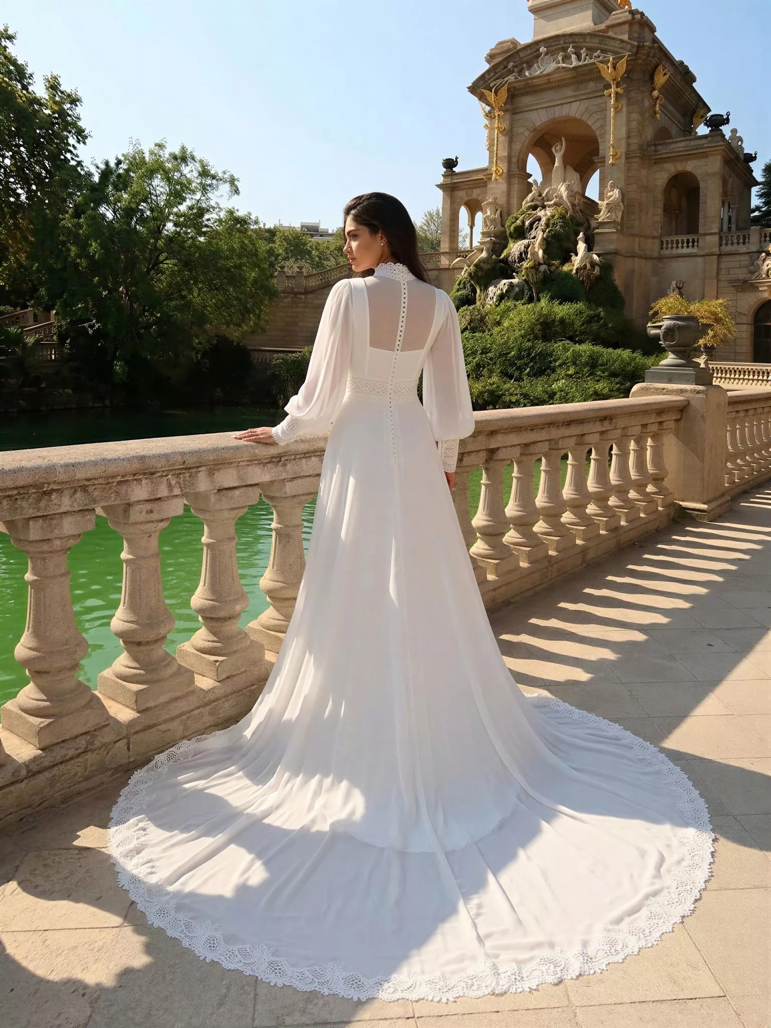 vestido-novia-flavia-sedkastudio-crepé-escoterecto-espaldarecta-sedkanovias