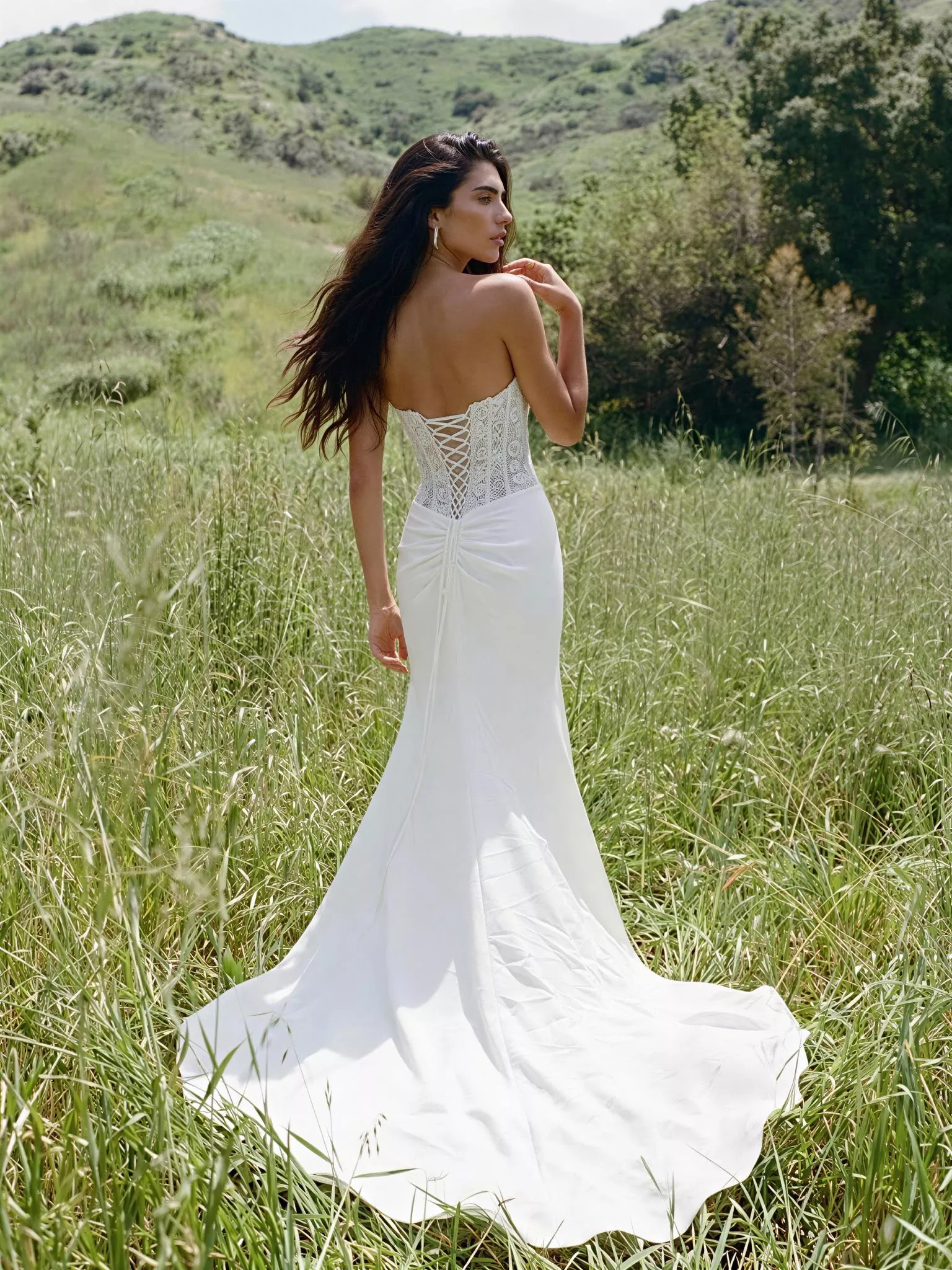 vestido-novia-rima-sedkaatelier-escotecorazón-espaldacorsé-sedkanovias