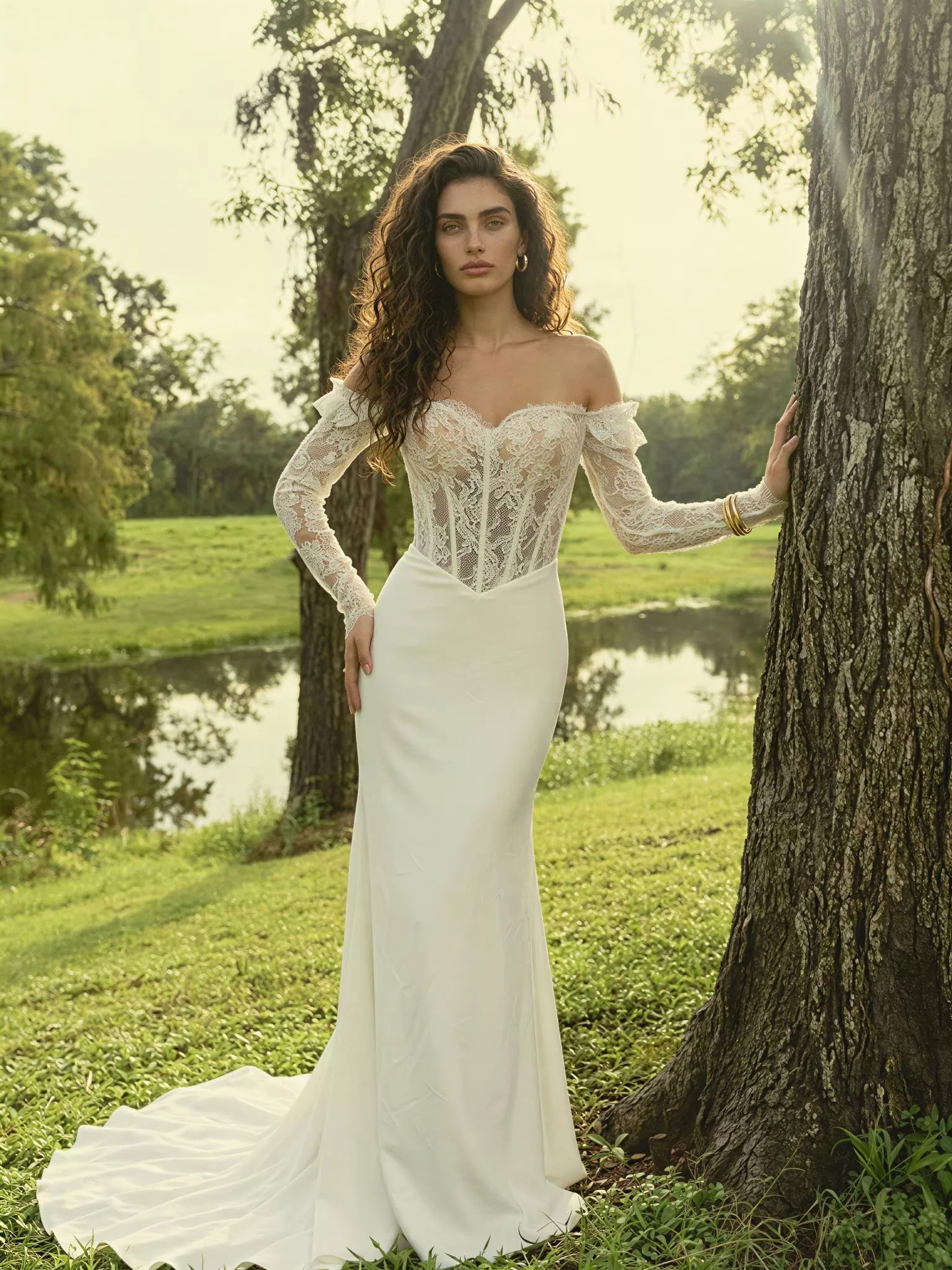 vestido-novia-verbena-sedkaatelier-escotecorazón-espaldaenv-frente-sedkanovias