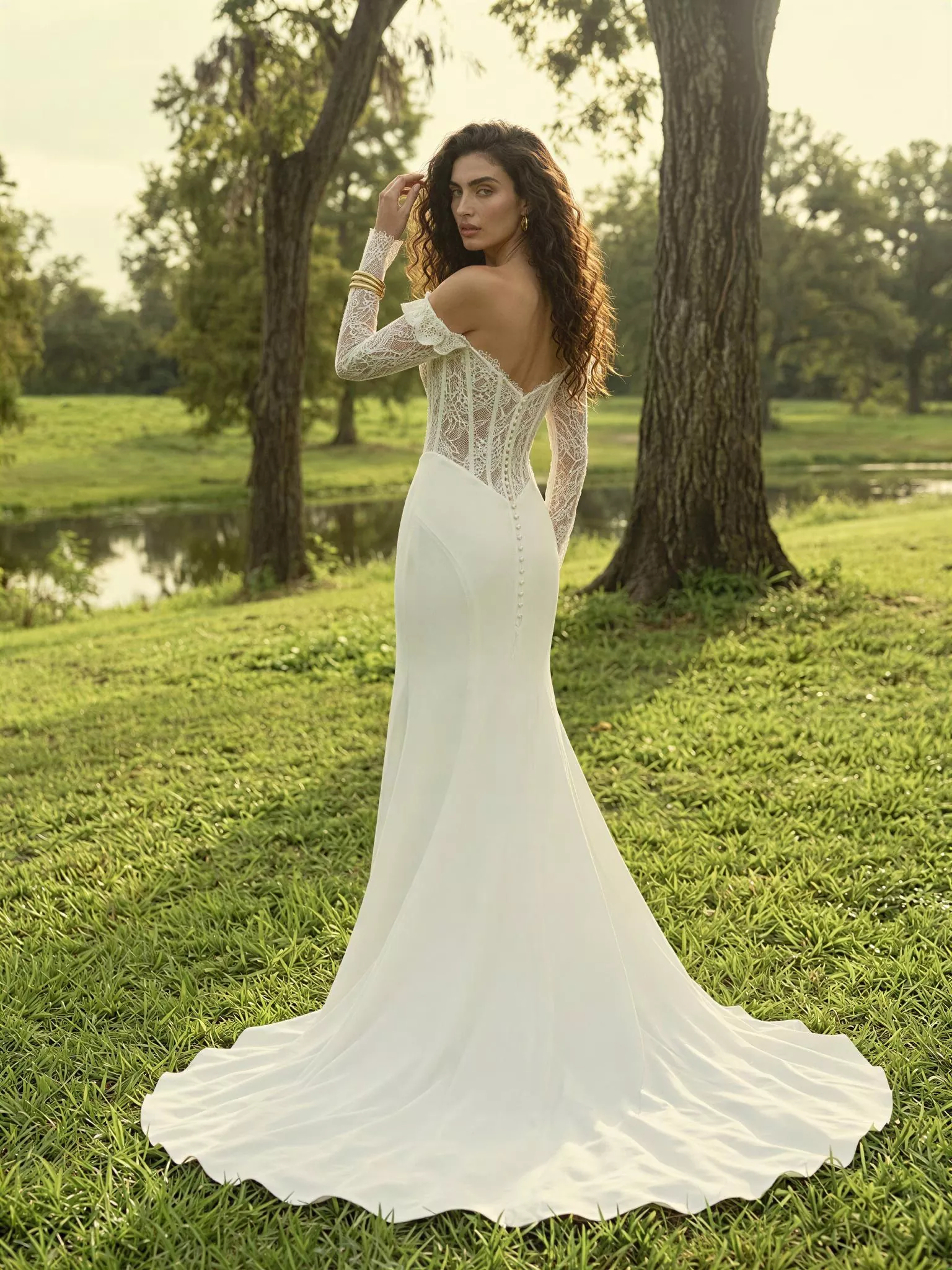 vestido-novia-verbena-sedkaatelier-escotecorazón-espaldaenv-sedkanovias