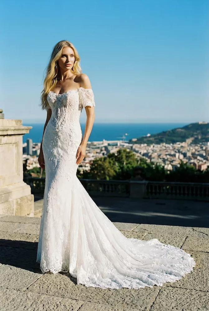 vestido-novia-aroa-escotepalabradehonor-espaldarecta-sedkanovias1