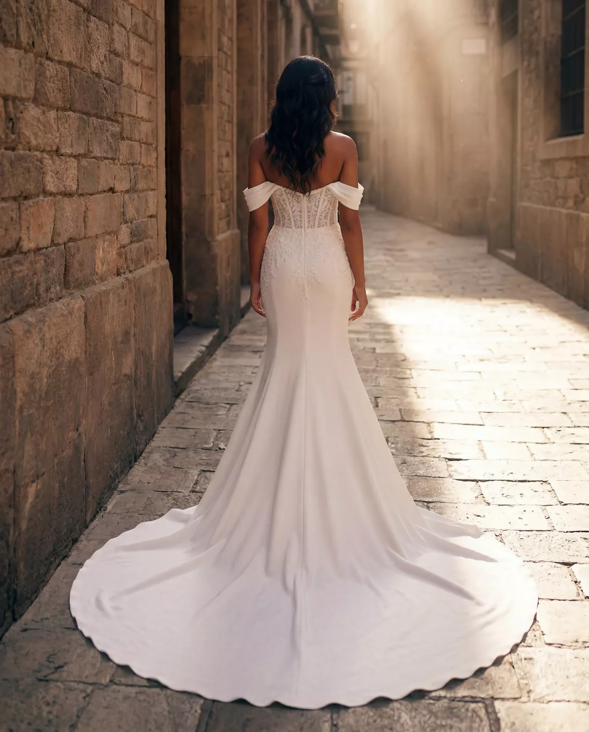 vestido-novia-cabo-escotecorazón-espaldarecta-sedkanovias4
