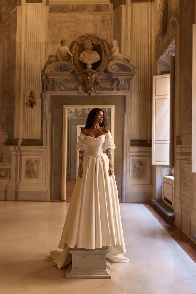 vestido-novia-darielle-millanova-escotepalabradehonor-espaldaenv-frente-sedkanovias