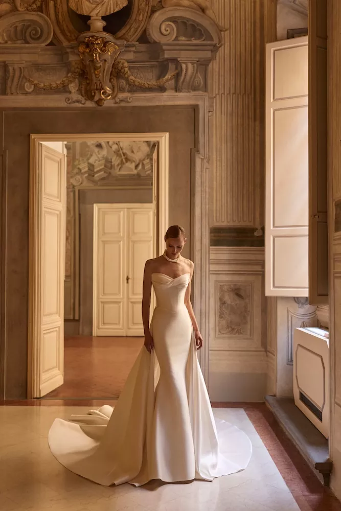 vestido-novia-elanith-millanova-escotepalabradehonor-espaldarecta-editorial-sedkanovias
