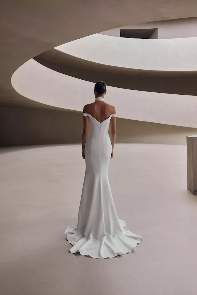 vestido-novia-iverisse-millanova-escotecorazón-espaldaenv-sedkanovias