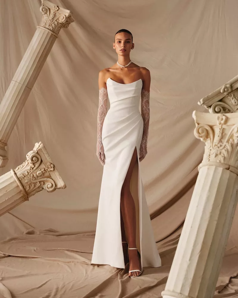 vestido-novia-medici-millanova-escotepalabradehonor-espaldarecta-frente-sedkanovias