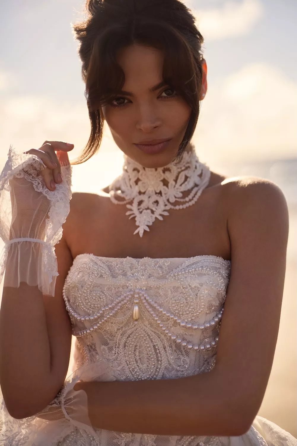 vestido-novia-mónica-escotepalabradehonor-espaldarecta-detalle-sedkanovias