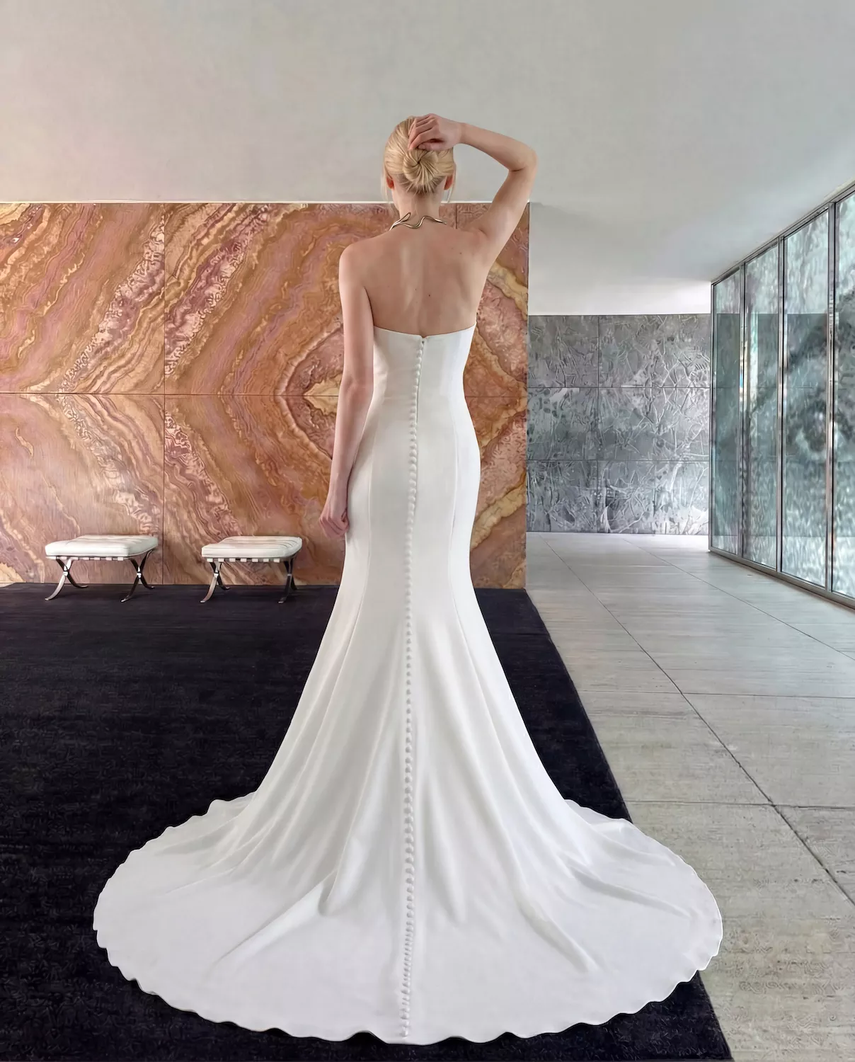 vestido-novia-nácar-escotepalabradehonor-espaldarecta-sedkanovias3