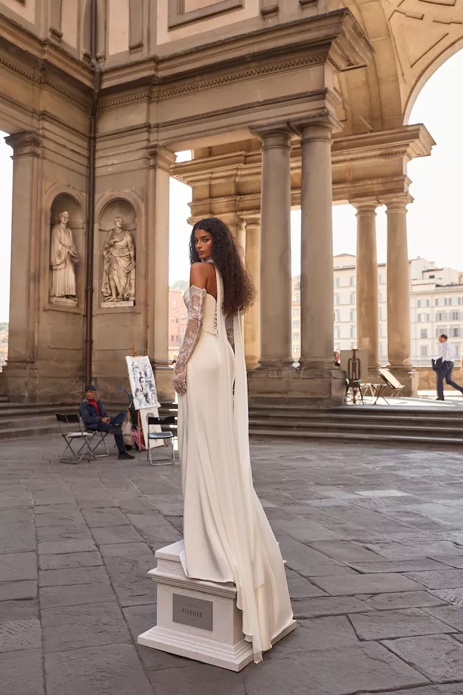 vestido-novia-odyssia-millanova-escotecorazón-espaldaenv-sedkanovias