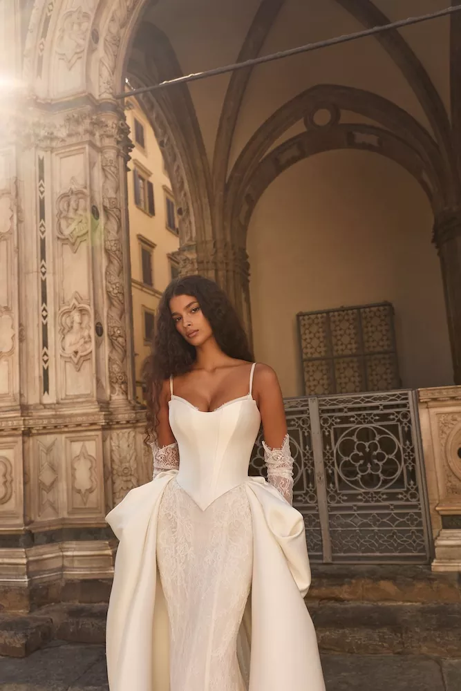 vestido-novia-priss-millanova-escoterecto-espaldarecta-sedkanovias