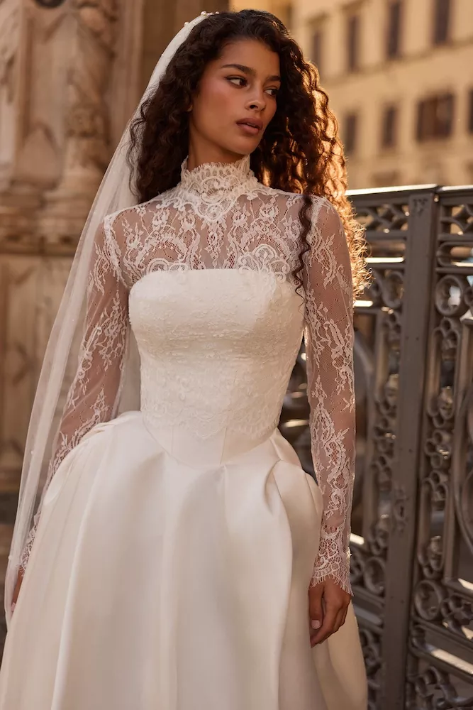 vestido-novia-thessara-millanova-escotecerrado-espaldacerrada-sedkanovias (3)