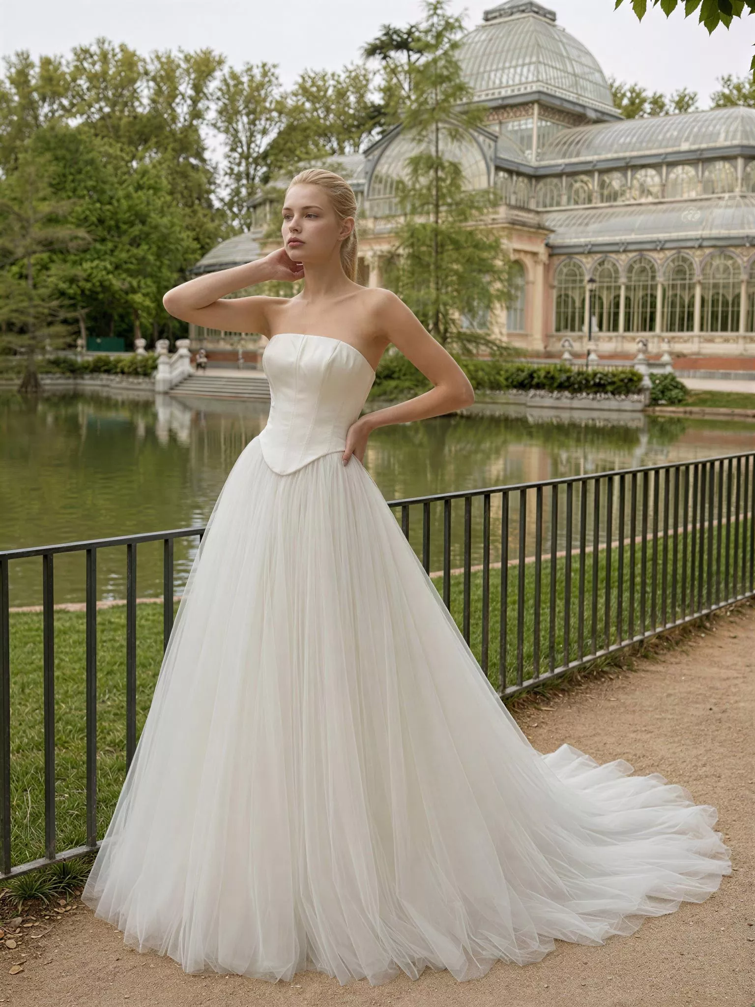 vestido-novia-vertice-sedkaatelier-frente