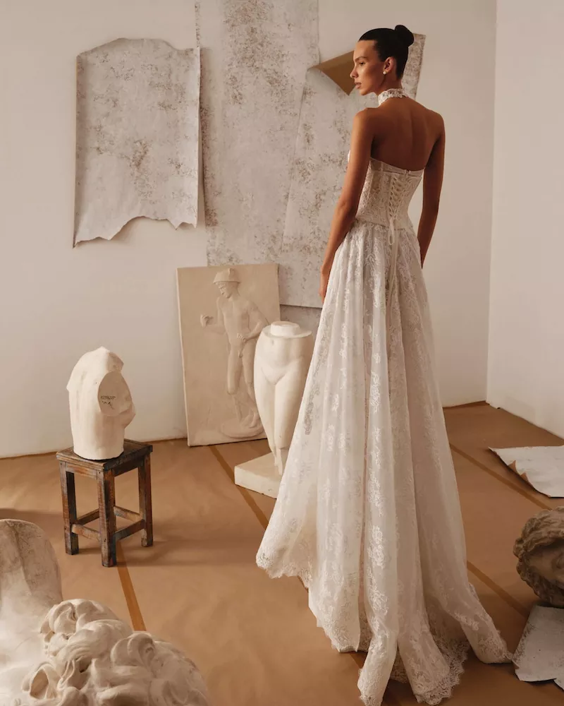 vestido-novia-zairen-millanova-escotecorazón-espaldacorsé-sedkanovias (1)