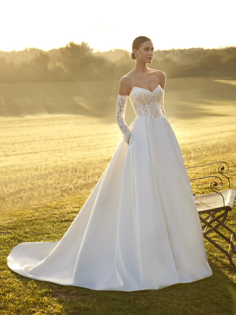 vestido-novia-anglica-whiteone-encaje-escotecorazón-espaldaenv-sedkanovias1