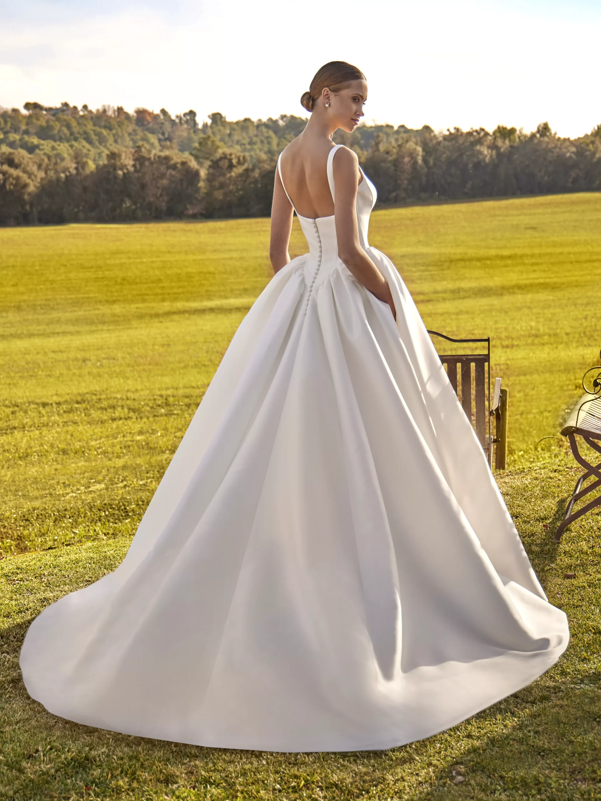 vestido-novia-damisela-whiteone-mikado-escoterecto-espaldarecta-sedkanovias2