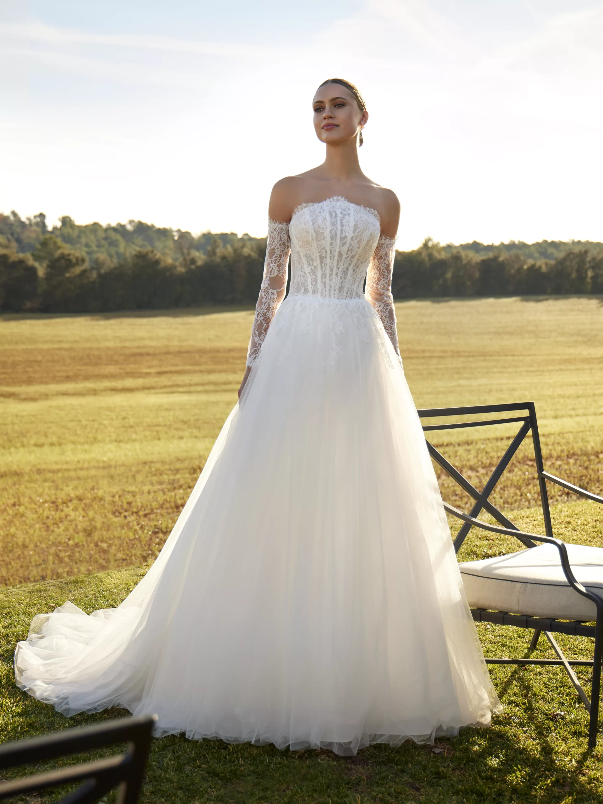 vestido-novia-druma-whiteone-encaje-escotepalabradehonor-espaldaenv-sedkanovias1