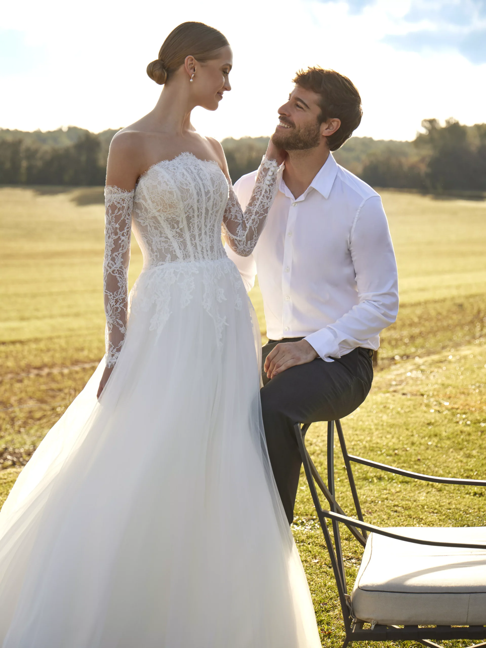 vestido-novia-druma-whiteone-encaje-escotepalabradehonor-espaldaenv-sedkanovias3