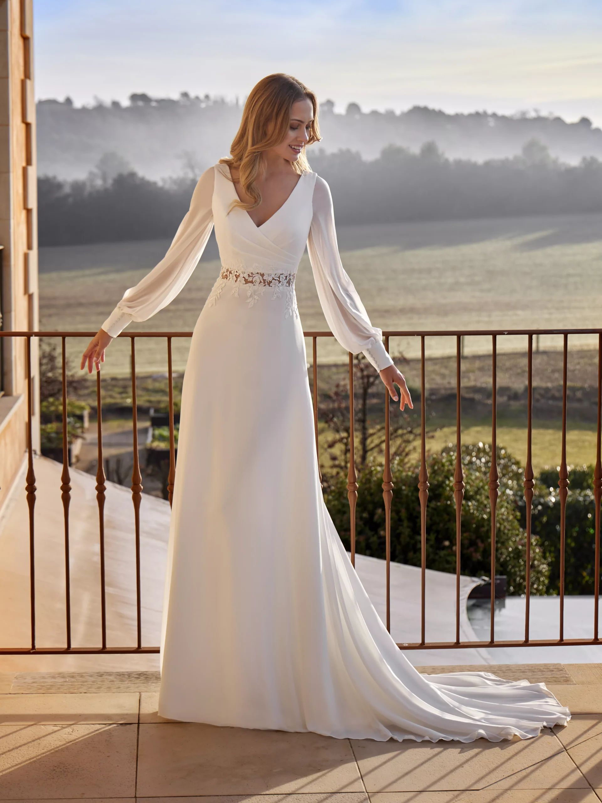vestido-novia-escami-whiteone-encaje-escoteenv-espaldaenv-sedkanovias1