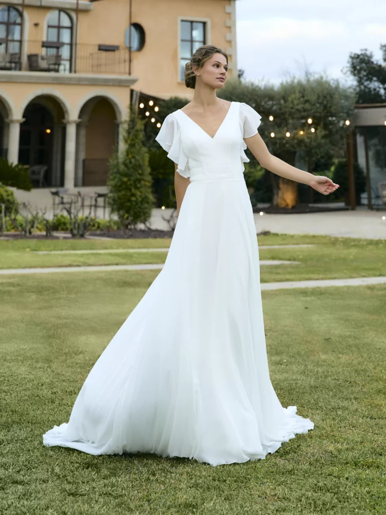 vestido-novia-halymena-whiteone-crepé-escoteenv-espaldaenv-sedkanovias1