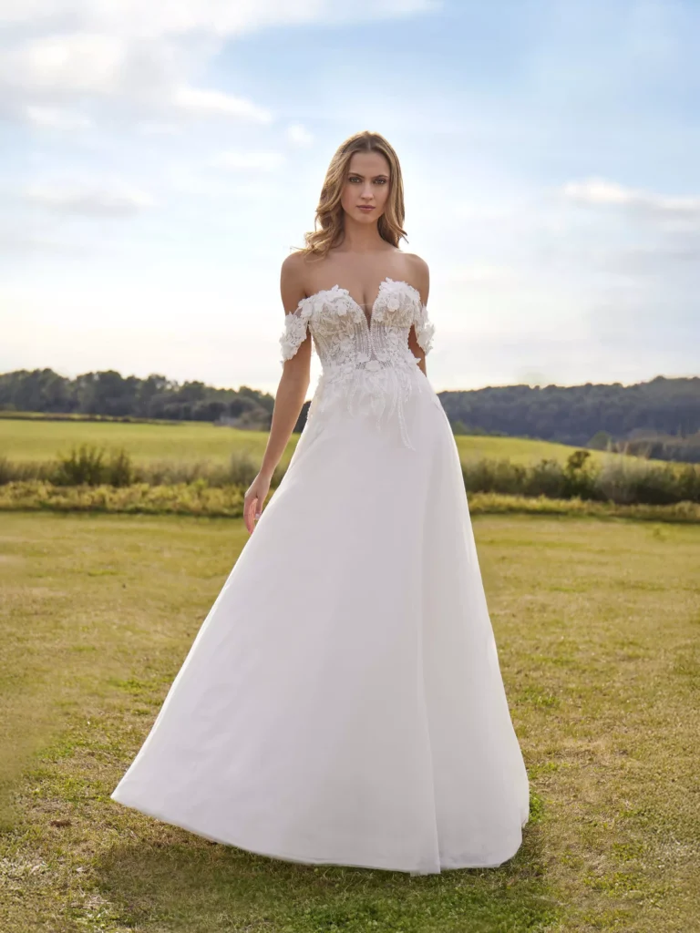 vestido-novia-hileta-whiteone-encaje-escotecorazón-espaldarecta-sedkanovias1