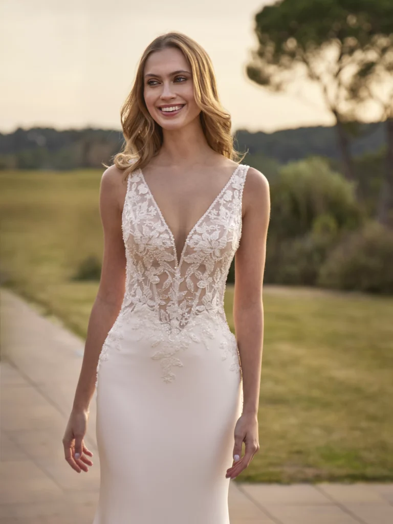 vestido-novia-mayagua-whiteone-encaje-escoteenv-espaldaenv-sedkanovias3