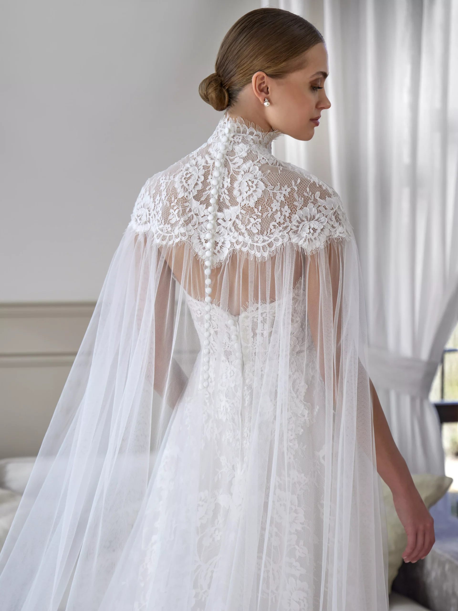 vestido-novia-nerin-whiteone-encaje-escotecorazón-espaldarecta-sedkanovias2