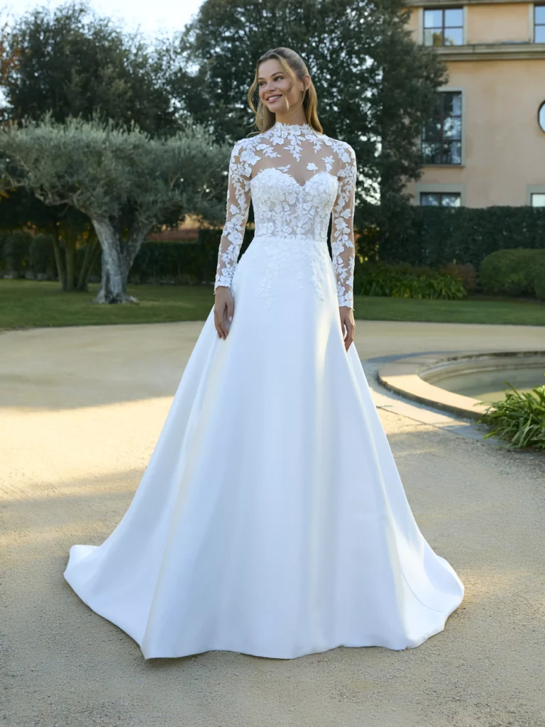 vestido-novia-ondice-whiteone-encaje-escotecorazón-espaldapalabradehonor-sedkanovias2